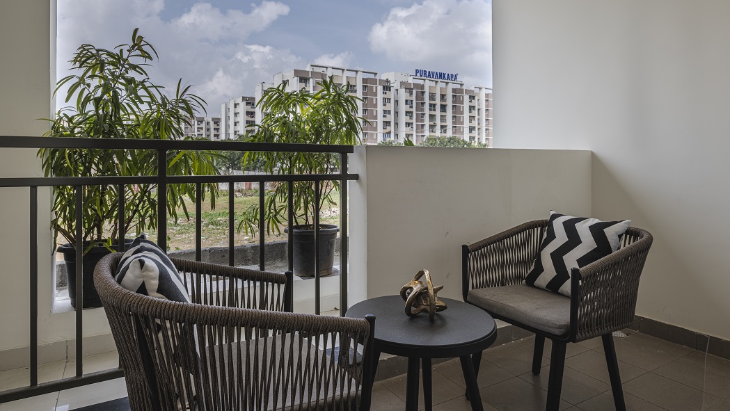 balcony