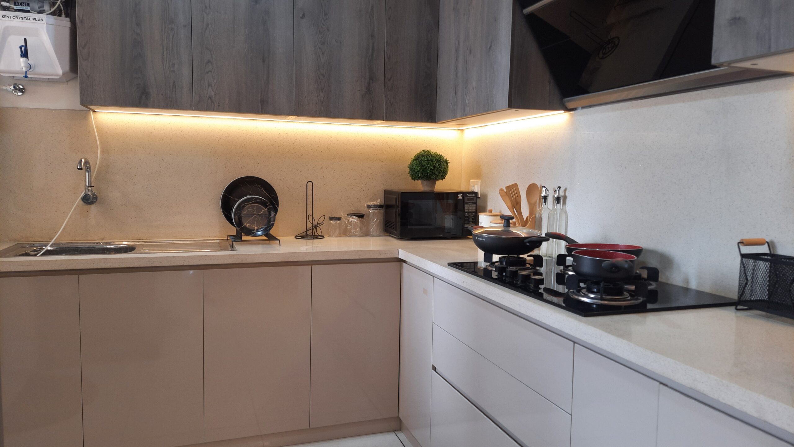 Doshi Risington 2.0 Phase 2 Kitchen